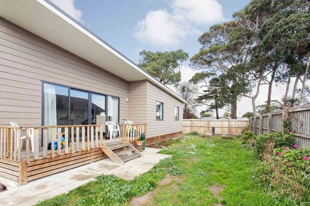 274 Breezes Road Aranui_1