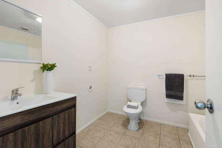 31 Stephen Avenue Henderson_12