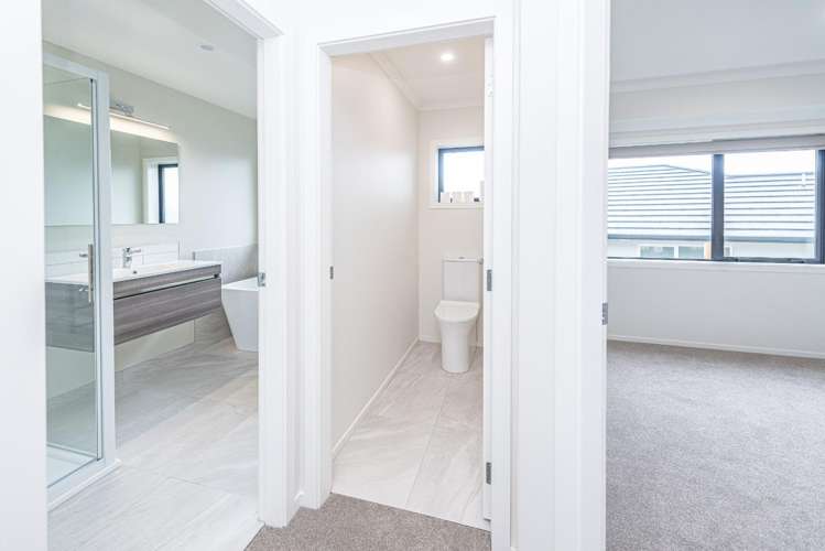 32 Tirimoana Place Otamatea_12