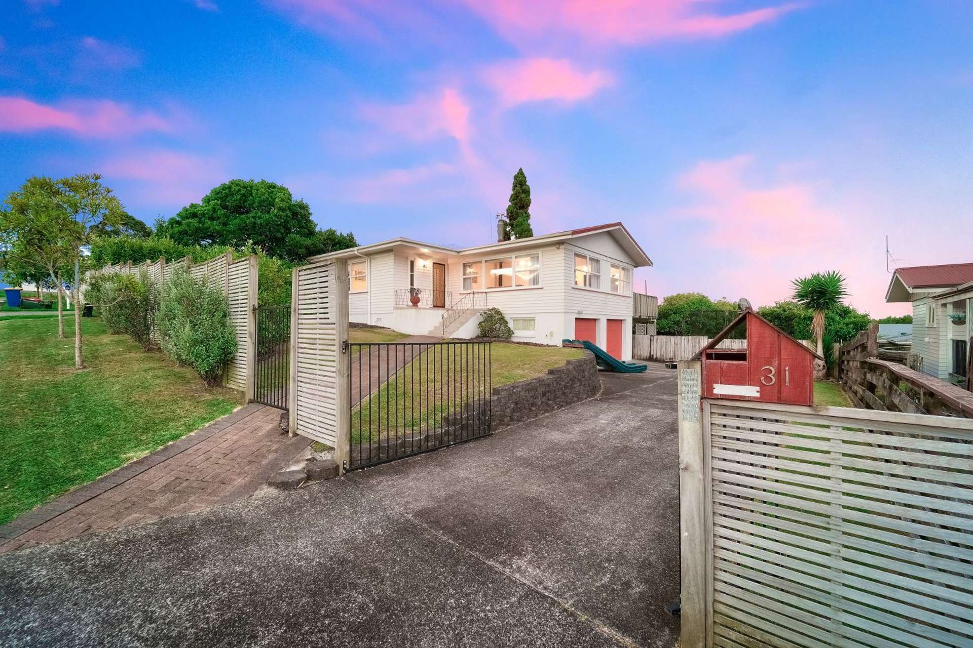 31 Meilland Place Glen Eden_0