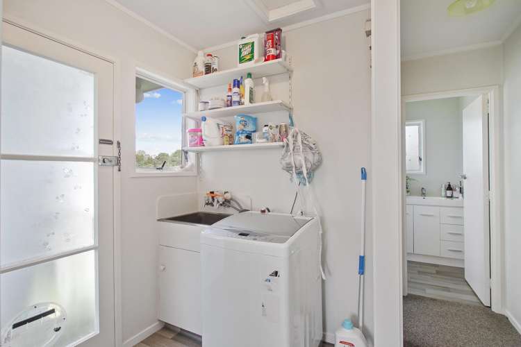 2/57 Coronation Road Hillcrest_14