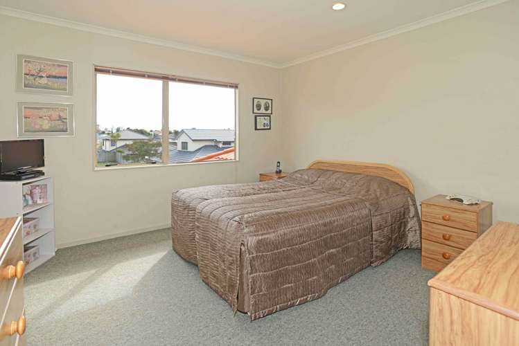 43 Peninsula Road Mangere_8
