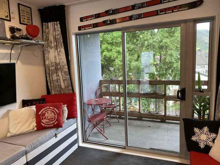 10/13 Plantation Road Wanaka_5