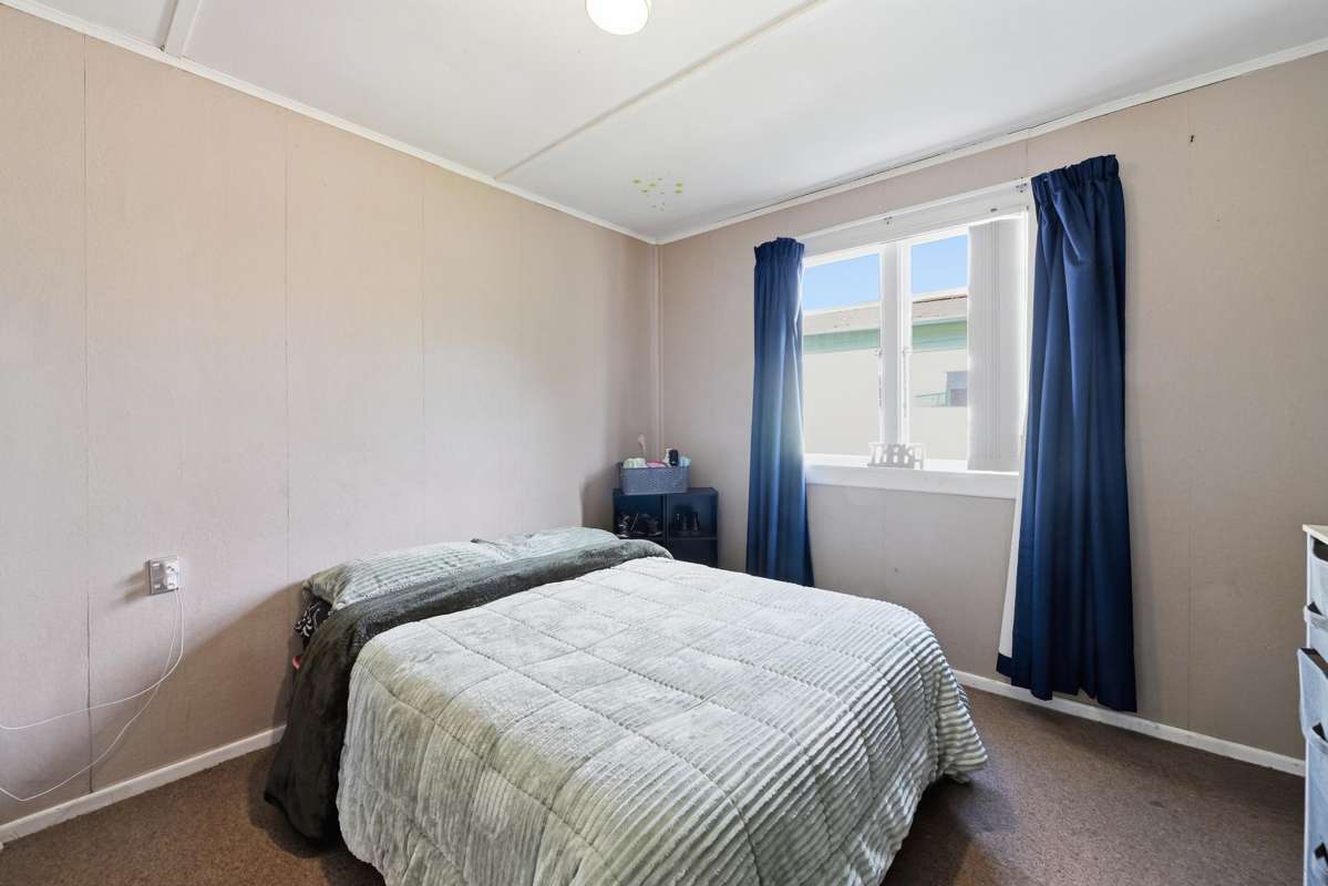 96 Clayton Road_2