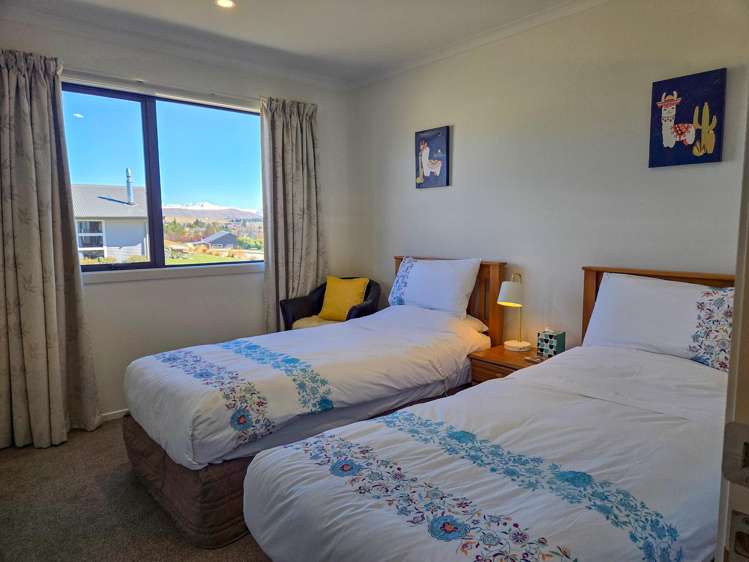 1 Manning Place Lake Tekapo_17