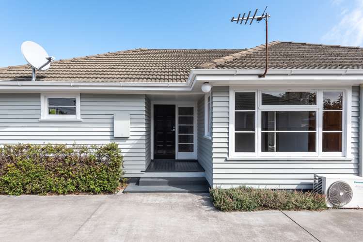 47 Frankleigh Street Somerfield_12