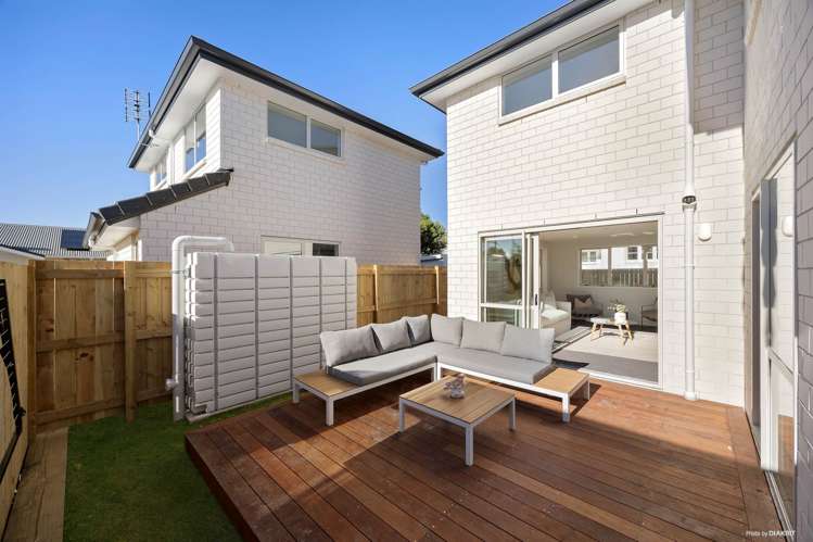 2/372 Lake Road Takapuna_18