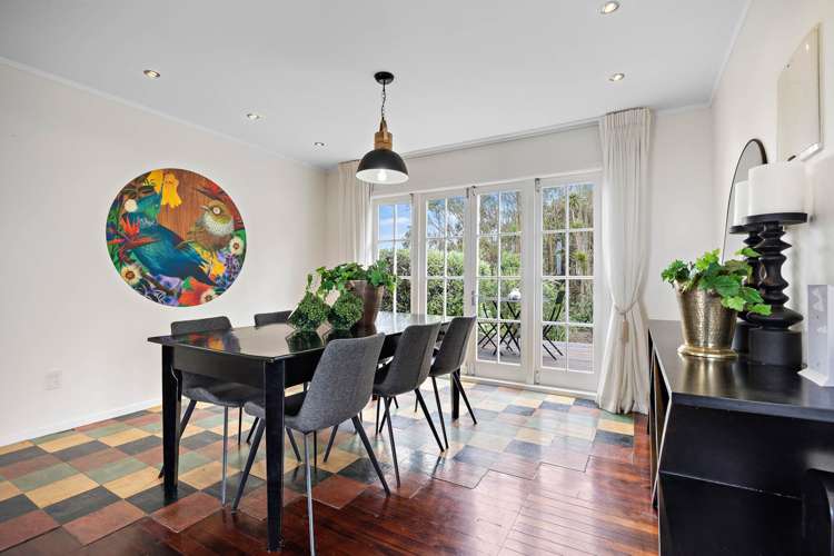 205 Fuller Road South Head_14