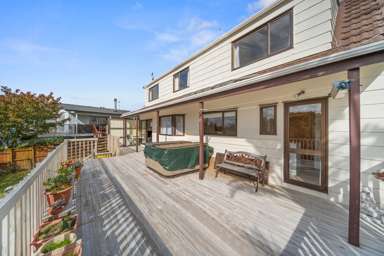 49 Kingseat Road_2