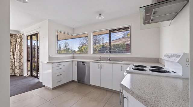 12 Wordsworth Place Stoke_3