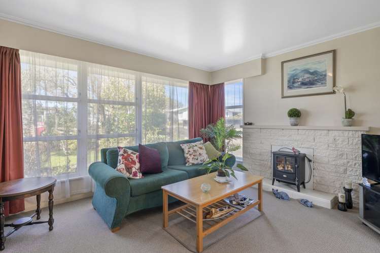 9 Totaravale Street Pukehangi_4