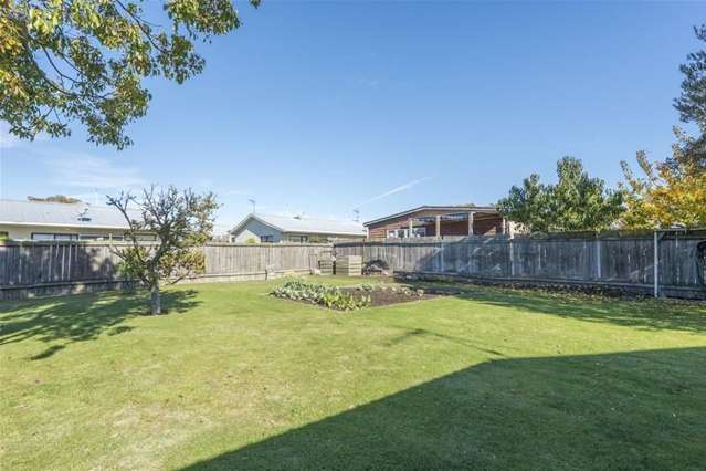 4 Rudd Crescent Redwoodtown_1