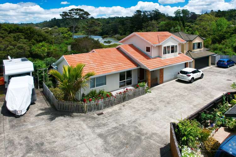 4/8 Harkin Close Albany_11