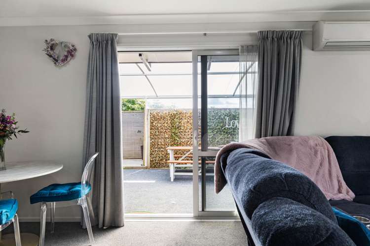 5 Dumas Place Rosehill_8