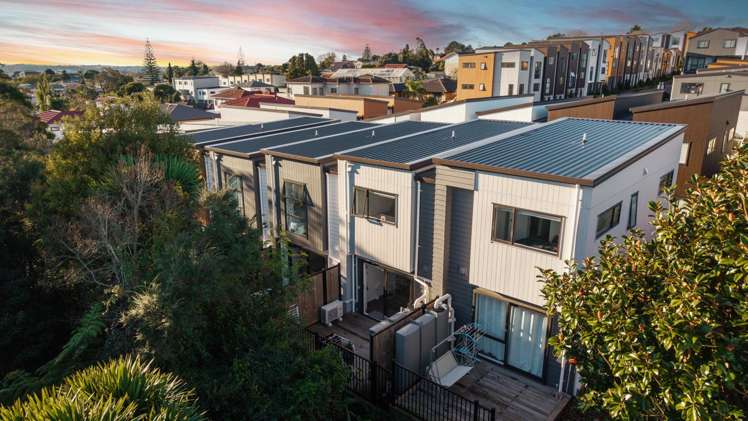 56 Raupeti Lane Henderson_20