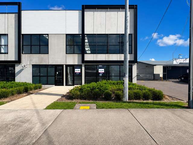 Queenstown Owner wants out of Auckland Market