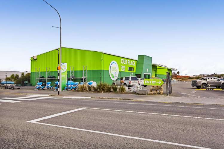 215 Glover Road Hawera_1