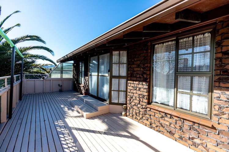 5 Norwood Road Paeroa_17