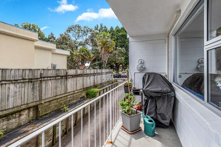 2/110 Hamilton Street Tauranga Central_12