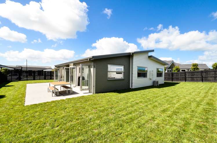 12 Bellamont Street Kumeu_17