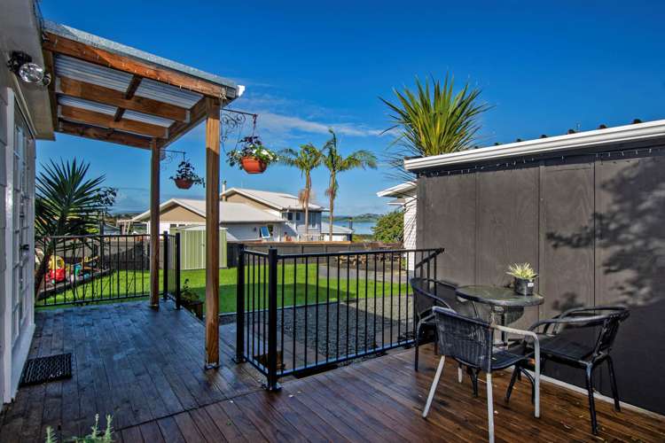 10 Leonard Place Onerahi_15