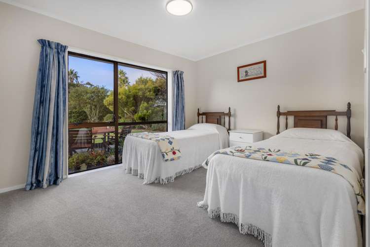 22 Pinewood Grove Paraparaumu Beach_14