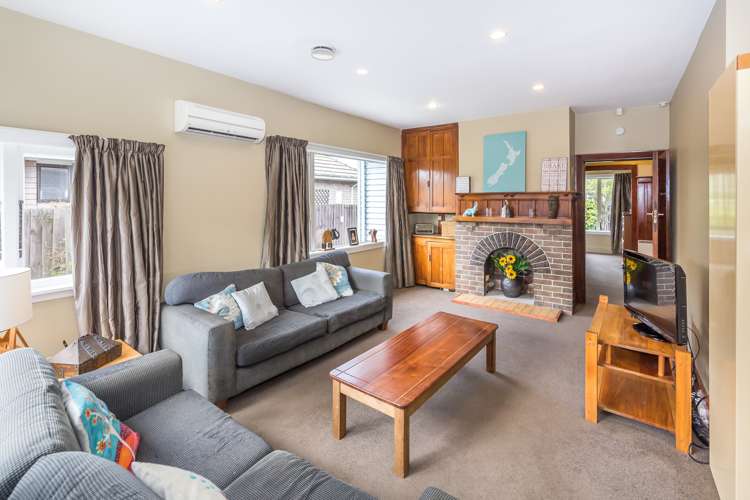 37 Frankleigh Street Somerfield_13