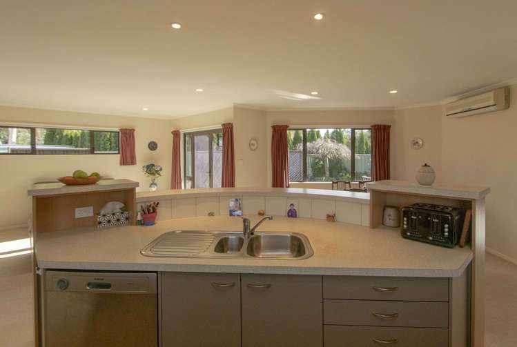 7 Thode Place Greenmeadows_16