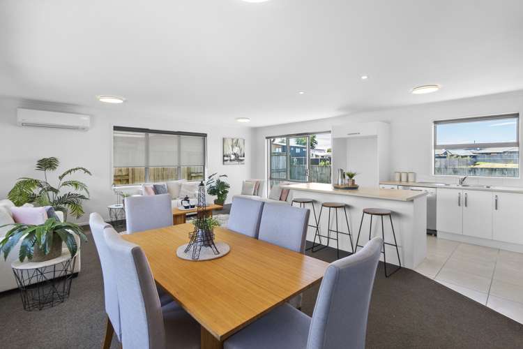 38 Sirius Crescent Rototuna North_9