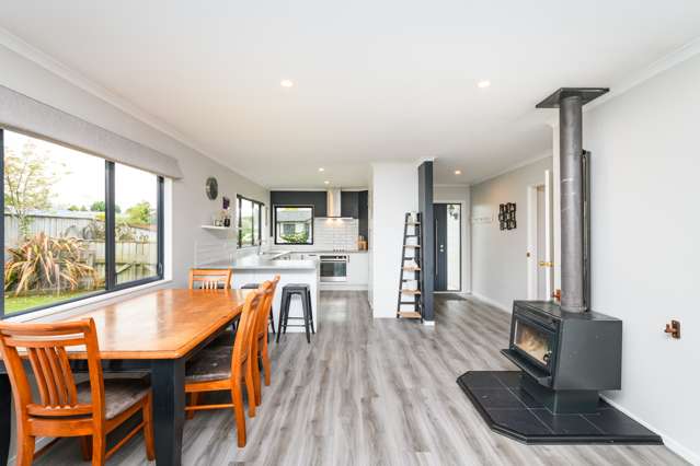 4 Almond Grove Feilding_4