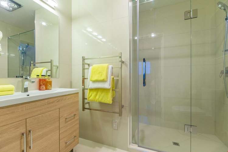 11 Laquinta Place Flat Bush_22