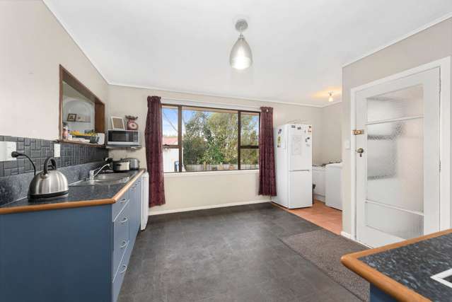 1 Greta Street Glenview_2