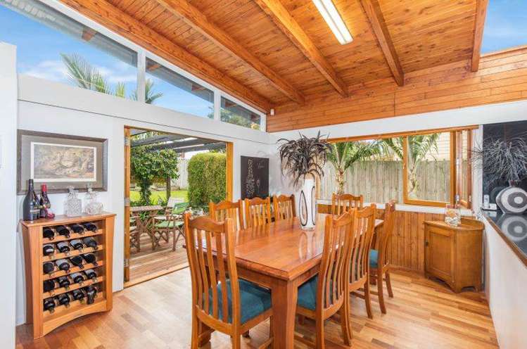 16 Sorrel Crescent Bucklands Beach_5