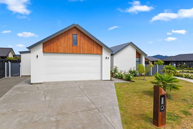 17 Rose Manor Drive Springlands_28