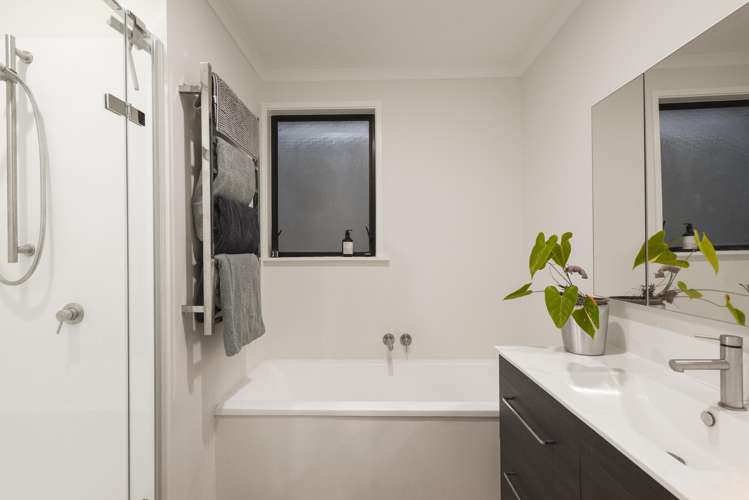 1427 Te Kopia Road Waikite Valley_11