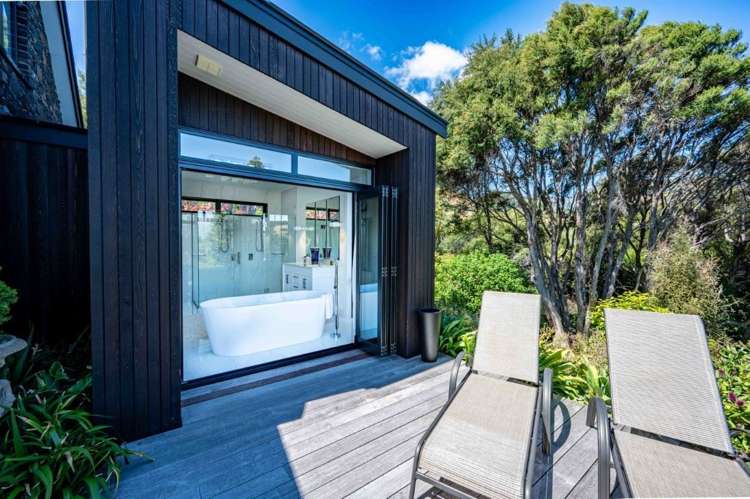 6890 Christchurch Akaroa Road Takamatua_33
