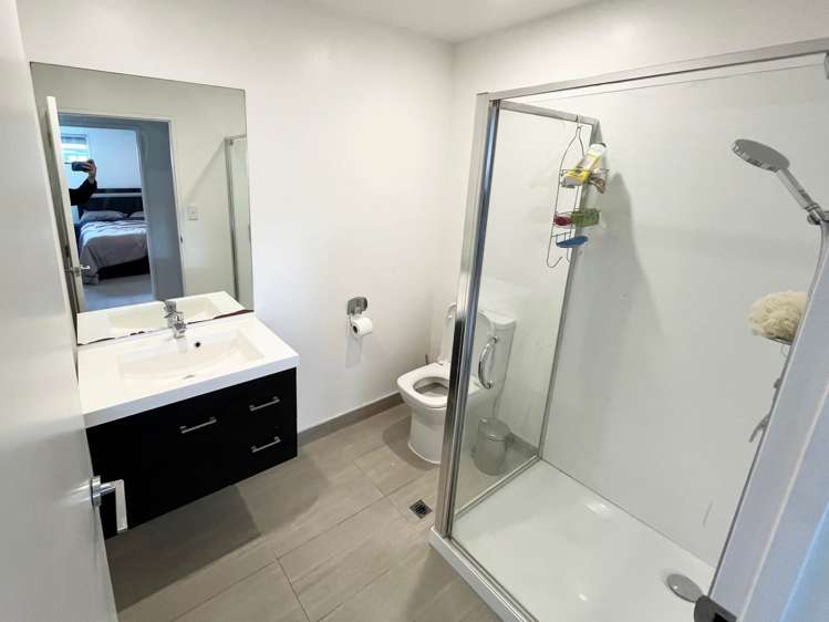 60/8 Thompson Park Road Mt Wellington_8