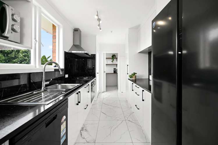 33 Garden Heights Avenue Glenview_3