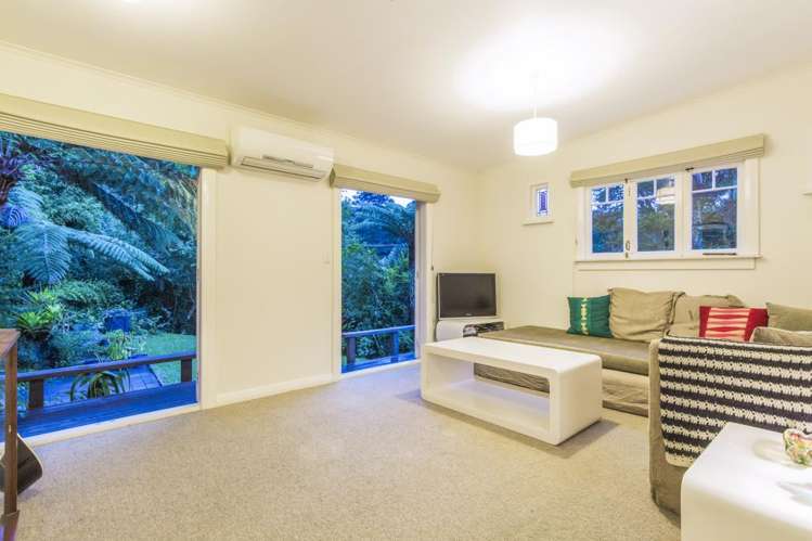 76 Laingholm Drive Laingholm_7