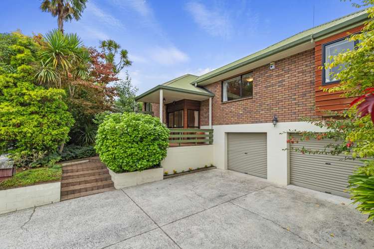 802 River Road Chartwell_0