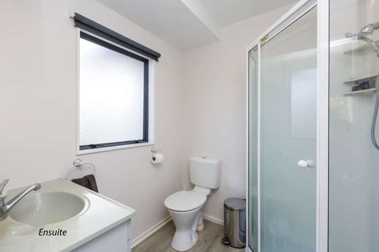 1282b Fergusson Drive Brown Owl_15