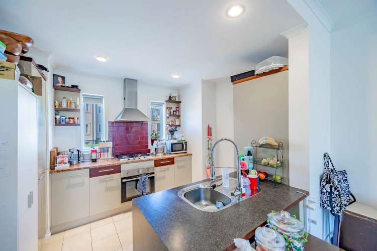 38/218 Green Lane West Epsom_8