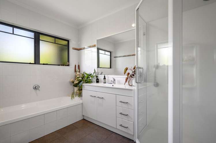 10 Finlayson Place Welcome Bay_12