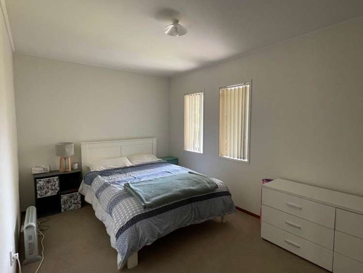 7 Rathgar Road Henderson_11