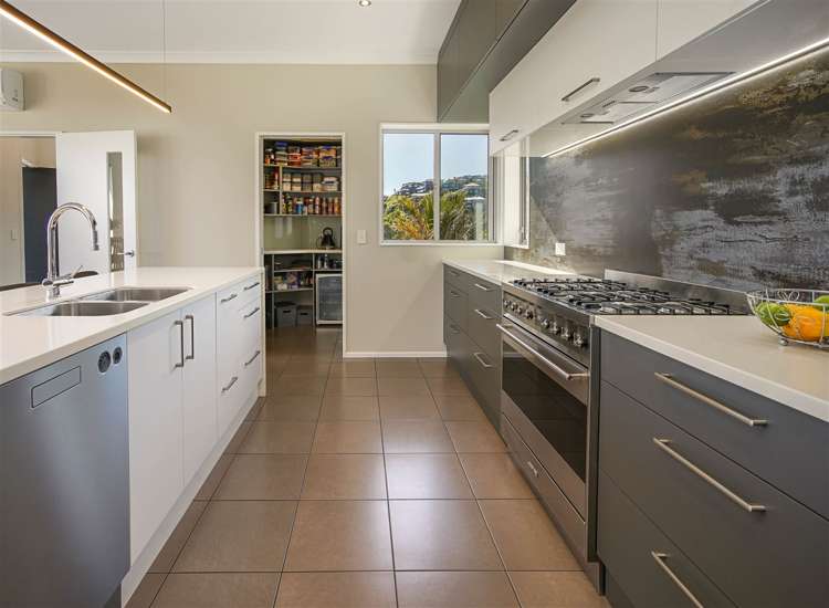 14 Pinnacle Place Wakatu_1