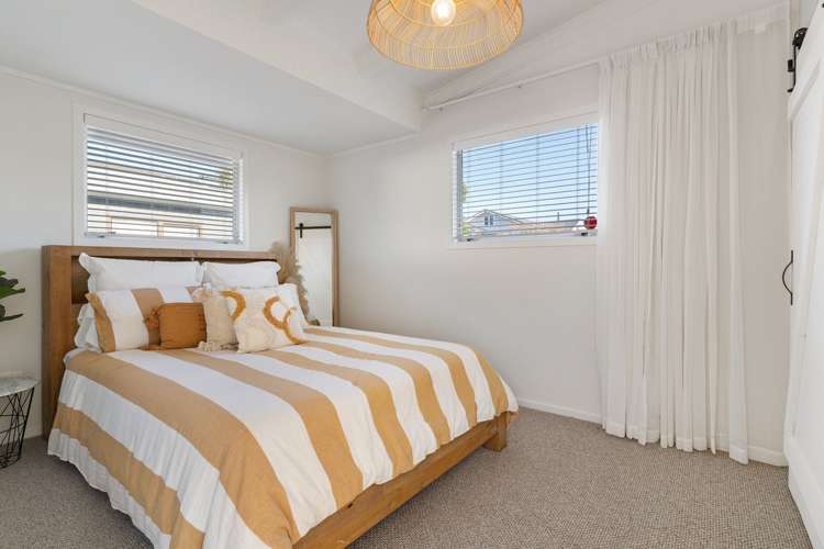 1209 Papamoa Beach Road Papamoa_11