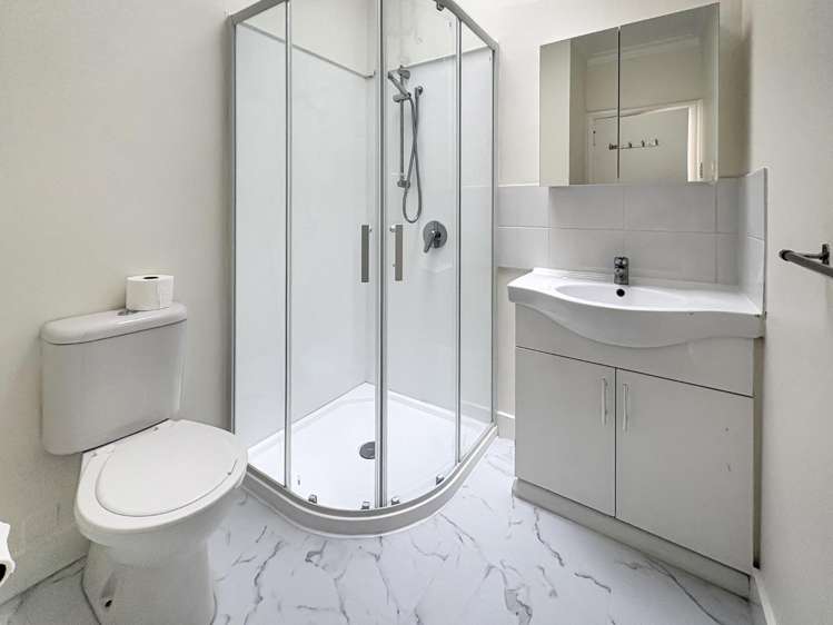 10 Carlisle Street 10516_10