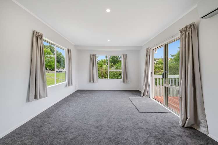 2/2 Rook Place Unsworth Heights_3