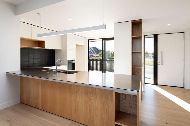 25 and 27 Blackmore Place Springlands_29