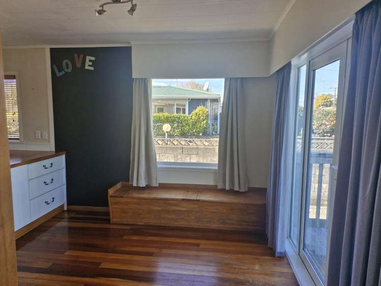 5 Trafalgar Street Westown_5